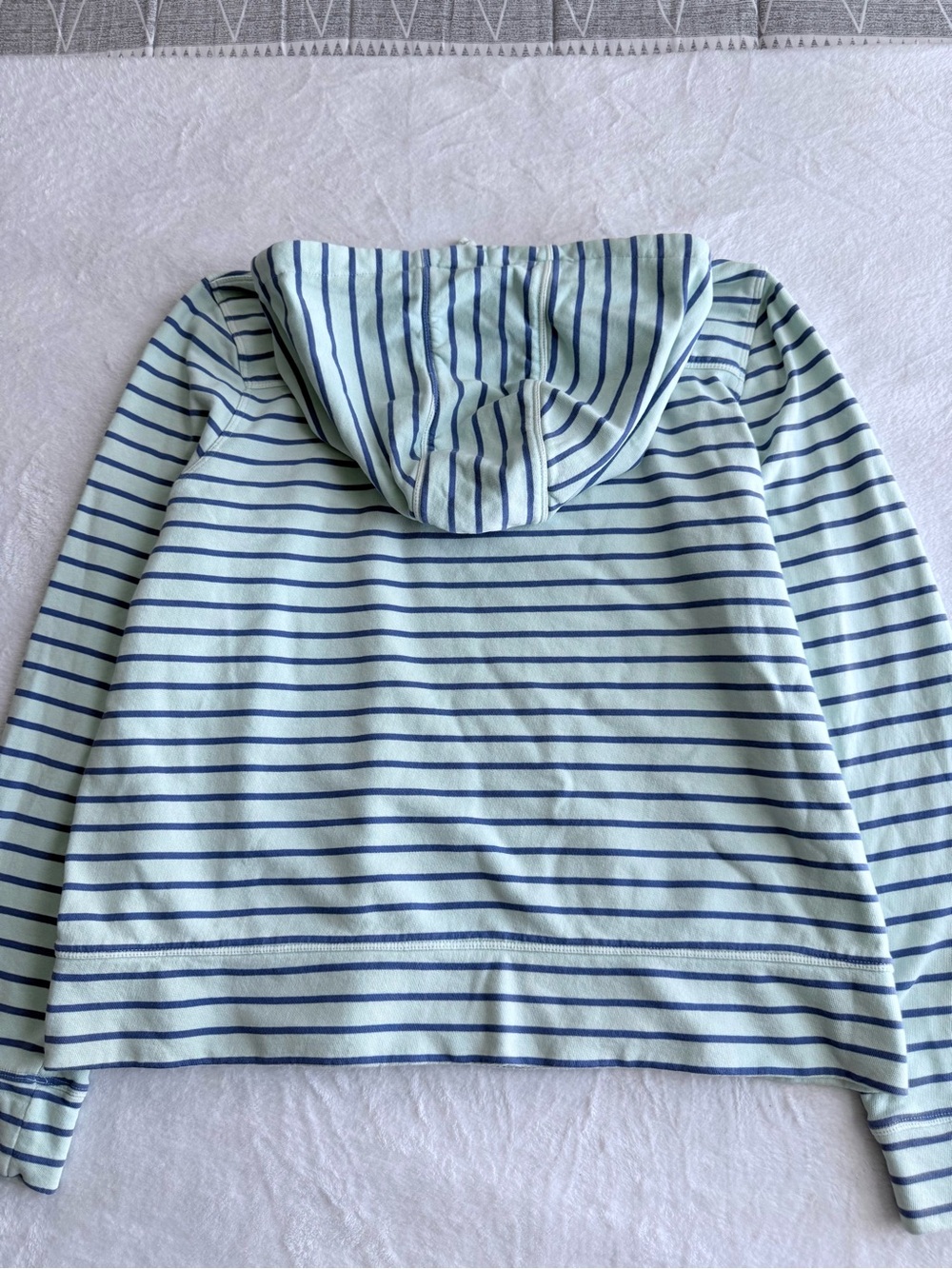 Vineyard Vines Mint Green & Navy Striped Hoodie LG - Picture 4 of 15